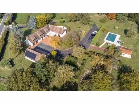 maison de luxe de 300 m2 en vente dampierre-en-graçay  france