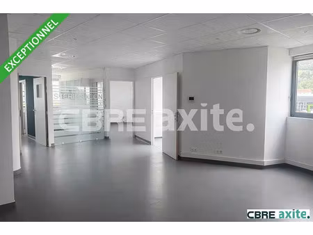 vente bureau bourgoin jallieu 95 m²