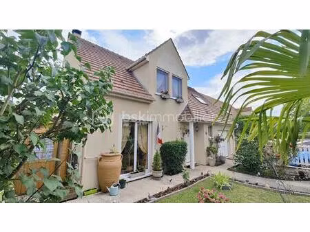 maison de 101 m² à chauconin-neufmontiers