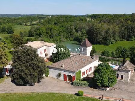 maison de luxe à vendre à vergt-de-biron : 1 670 000 € | 800m²