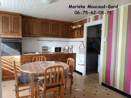 belle petite maison à valprivas 70 m² deux chambres et jardin