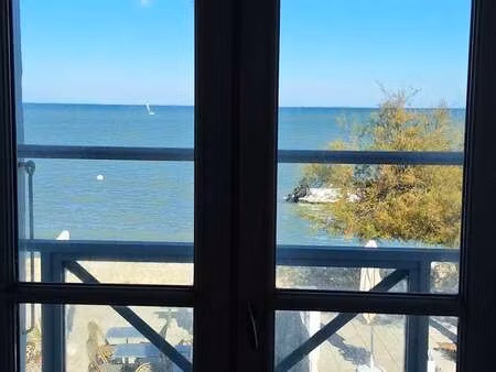 vente appartement t1 bord de mer à la flotte (17630) : à vendre t1 bord de mer / 29m² la f