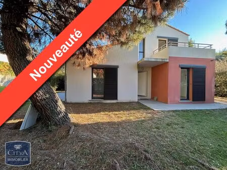 vente maison 4 pièces 90m2 royan 17200 - 736900 € - surface privée