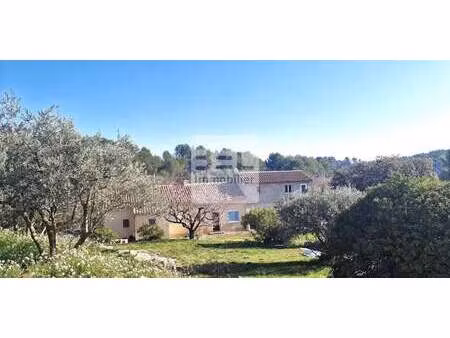 corps de ferme l'isle-sur-la-sorgue (84)