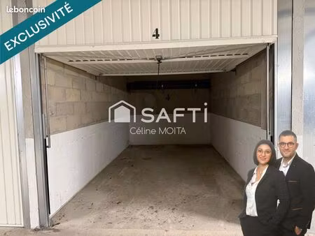 parking/box 16 m² montfermeil