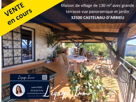 maison de village en pierre avec dépendance  jardin et garag