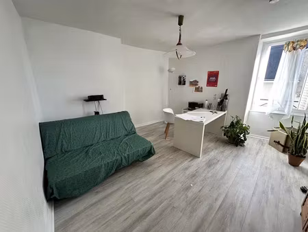 vente immeuble 143 m² à la souterraine (23300)  117 800 €