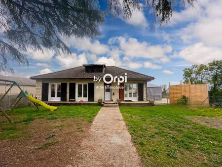 vente immeuble 5 pièces 113 m² à quinssaines (03380)  204 000 €