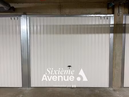 parking / box decines charpieu 13 m2