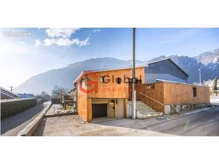 immeuble 165 m² saint paul sur isere