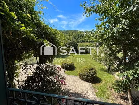 maison de maitre rénovée vue dégagée sur campagne