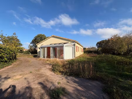 les sables d'olonne (85) quartier recherche maison plain pied 4 chambres veranda et garage