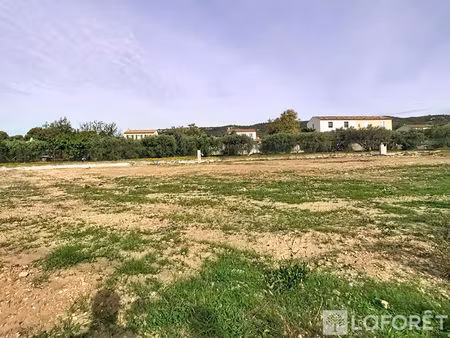 terrain la fare-les-oliviers à vendre