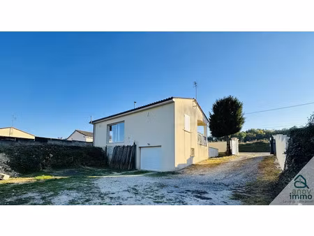 vente maison 5 pièces 121.75 m² à roullet-saint-estèphe (16440)  229 000 €