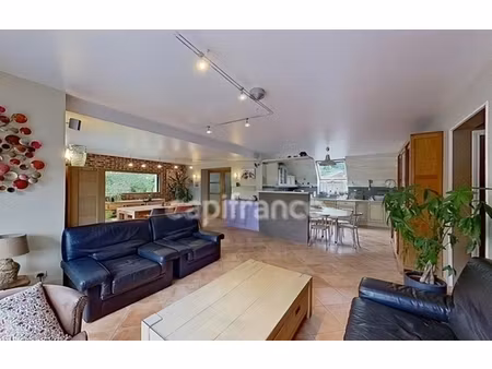 dpt cotes d’armor (22) -à vendre -pleumeur-bodou - maison t10 – 245 m² - 7 chambres -terra