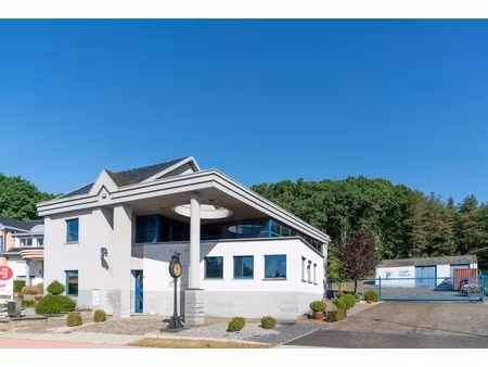 commercieel te koop in lummen