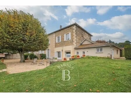 maison de luxe à vendre à maubec