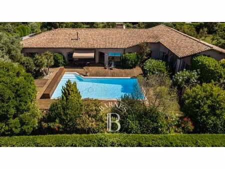 maison de luxe à vendre à vigoulet-auzil