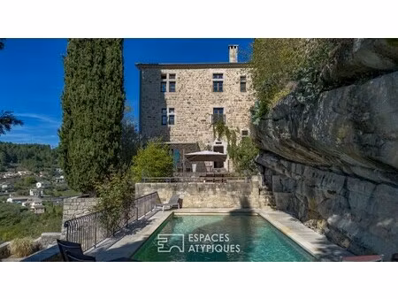 maison de luxe à vendre à ucel