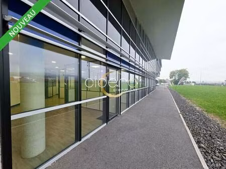 karine rodde lavrador