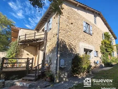 maison 5 pièces 157 m²