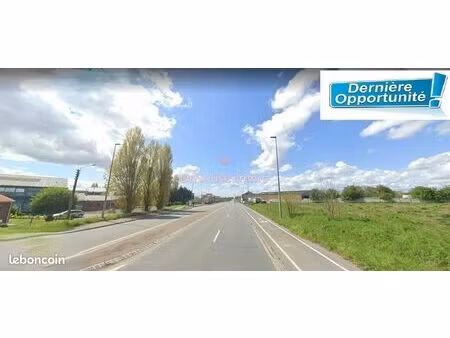 inconnu 400 m² carvin