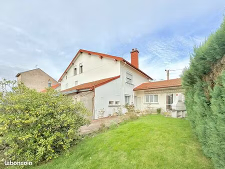 immeuble 285 m² chantraine