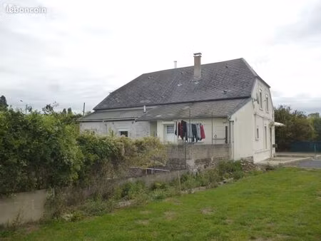 maison 8 pièces 184 m²