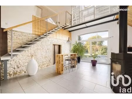 ferme 10 pièces 296 m²