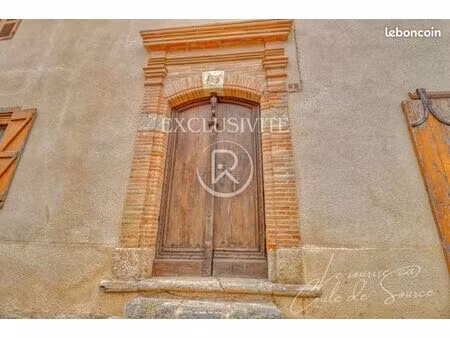 maison de village 7 pièces 460 m²