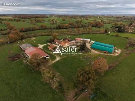 propriété 100 m² luneau