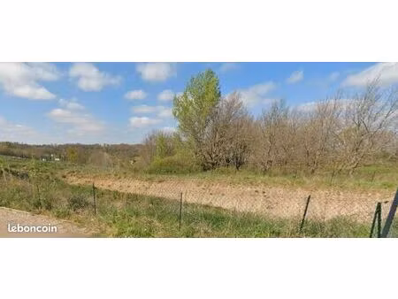 terrain 728 m² grazac