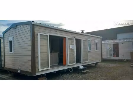 mobil home avec parcelle pleine propriété sur parc résidentiel de loisirs