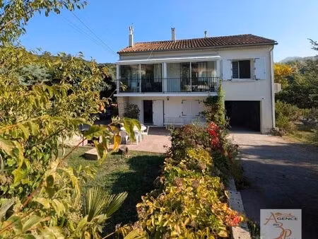 maison 6 pièces 115 m²