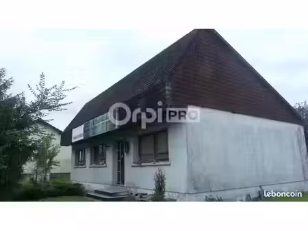 bureau 100 m²