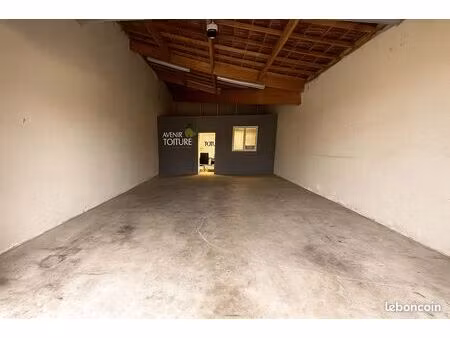 entrepôt 87 m² saint-brice-courcelles