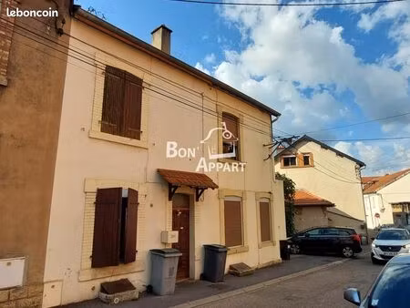 maison 6 pièces 95 m²