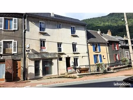 immeuble 9 pièces 212 m²