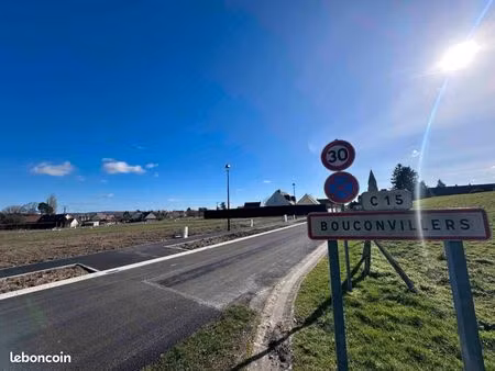 terrain 550 m² bouconvillers