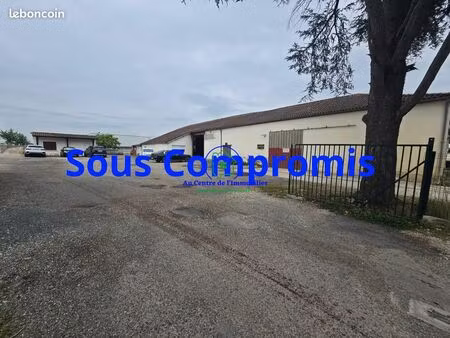 local 632 m² brax