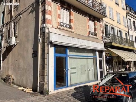 local commercial 83 m² tulle