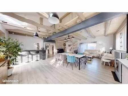 maison 6 pièces 180 m²