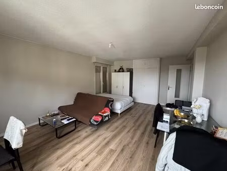 immeuble 70 m² bavilliers