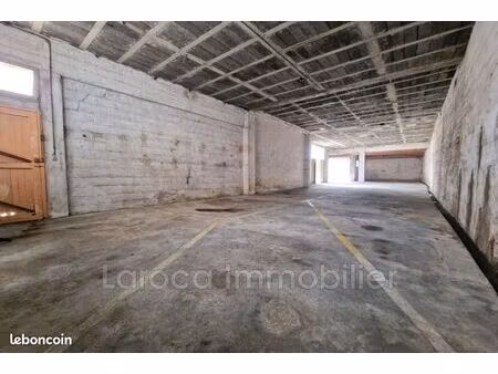 parking/box 250 m² le perthus