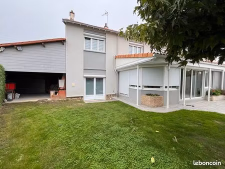 maison 6 pièces 138 m²
