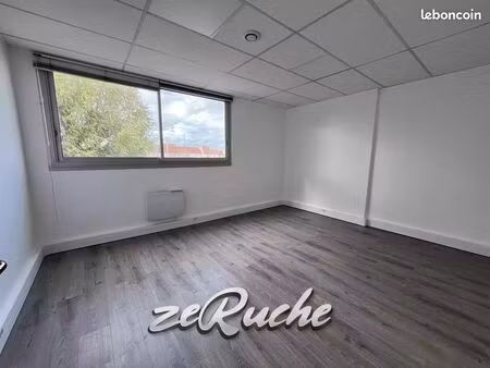 bureaux 15 m² douvres-la-délivrande
