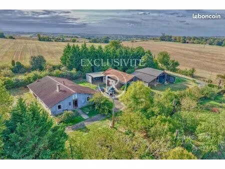 ferme 4 pièces 150 m²