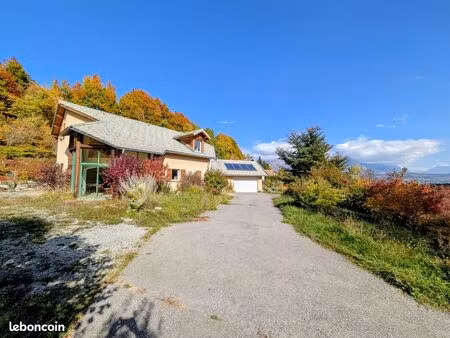 maison 5 pièces 190 m²