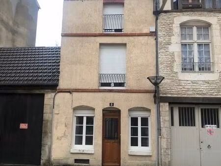maison de ville 4 pièces 88 m²