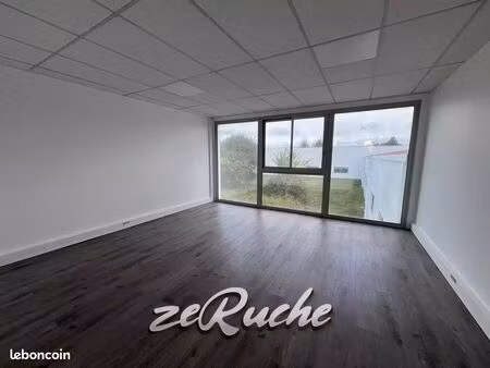 bureaux 46 m² douvres-la-délivrande